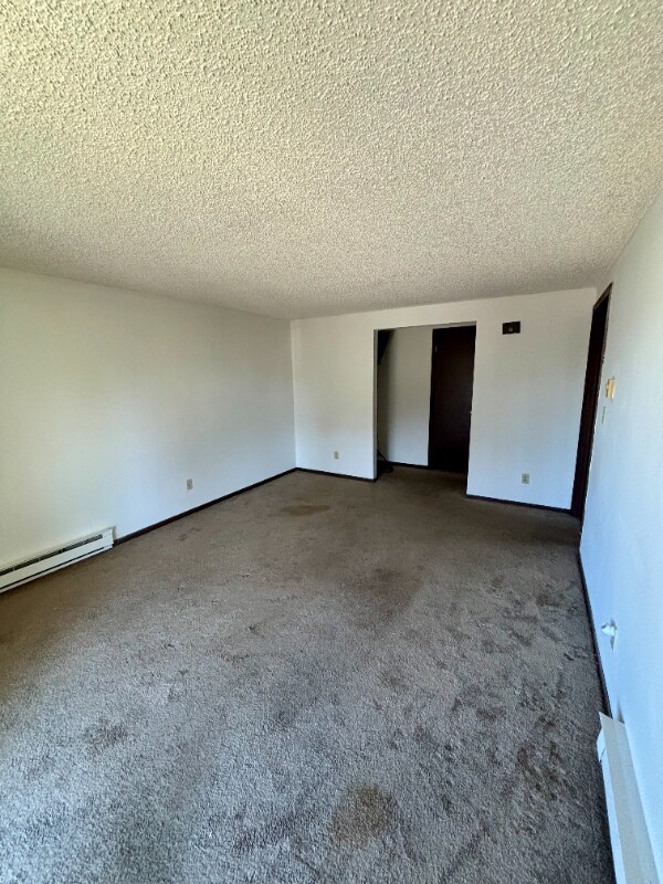 Photo - 21-25 Barton Ct Unidad 25-4