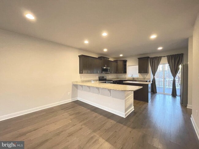 Photo - 3667 Duckhorn Way