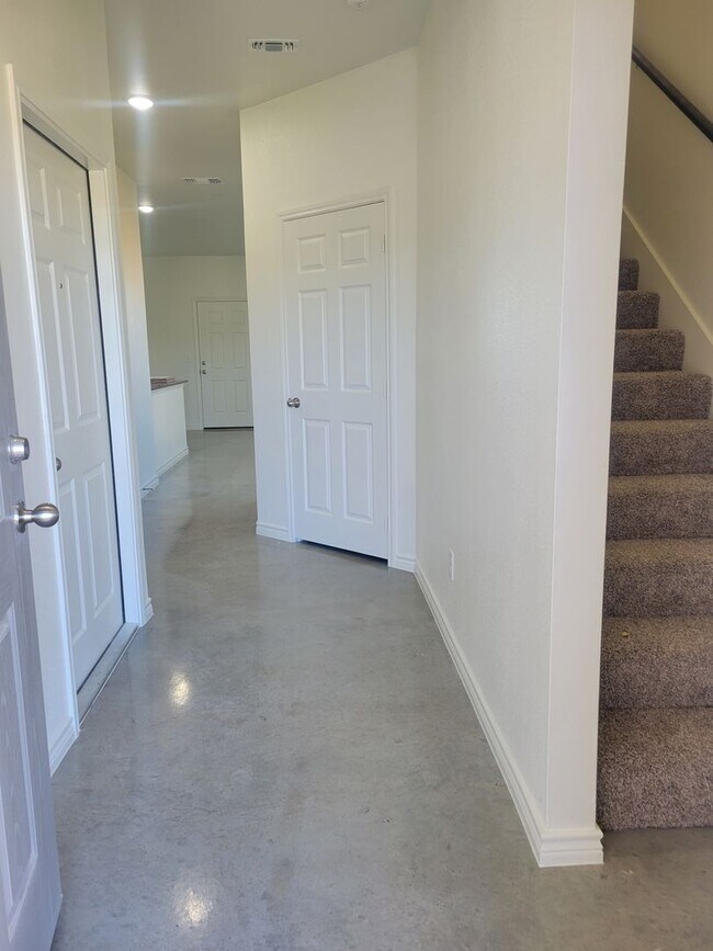 Photo - 2325 Zanoletti Ct Unit B-STILL OCCUPIED BY RESIDENT