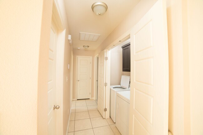 Photo - 401 Baltic Ave Unidad 1