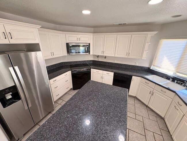 Photo - Beautiful 3 Bedroom Home in a Gated Community