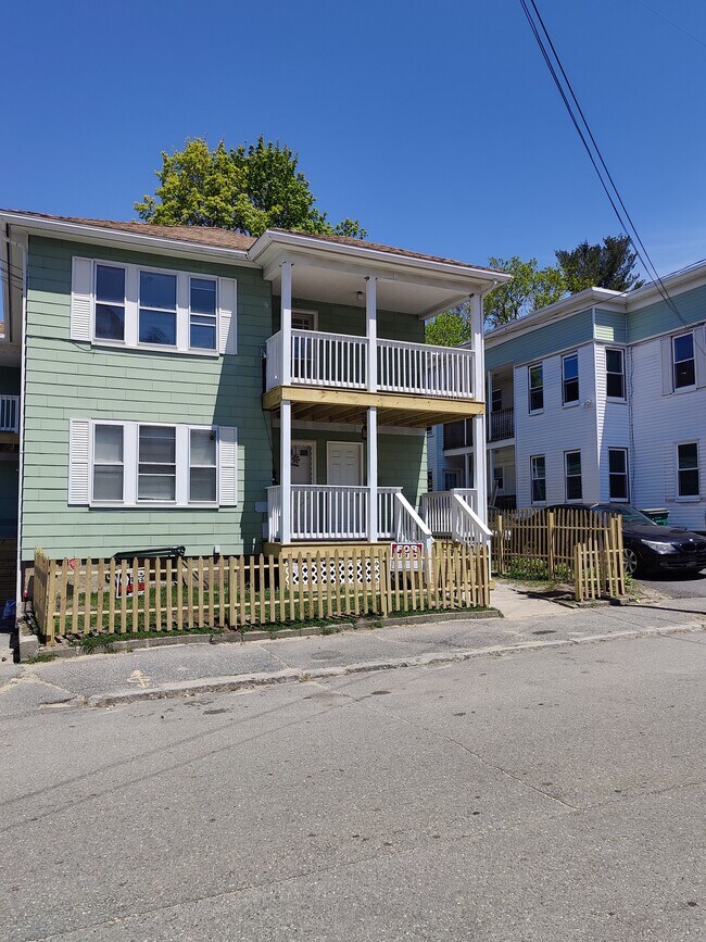 143 Charles St