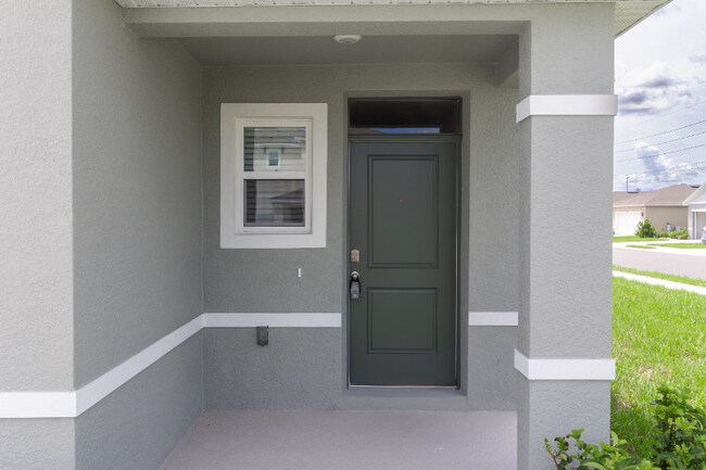 Photo - 3302 Pine Lily Ave House