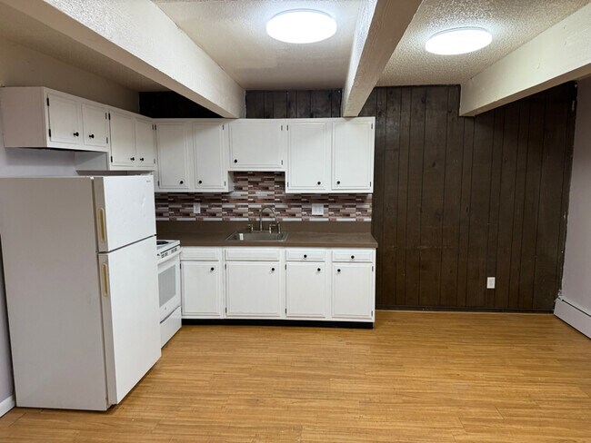 Photo - 125 Charmony Frontage Rd