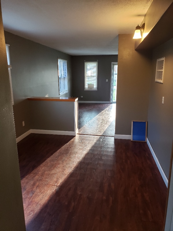 Photo - 1323 Carbaugh Ave