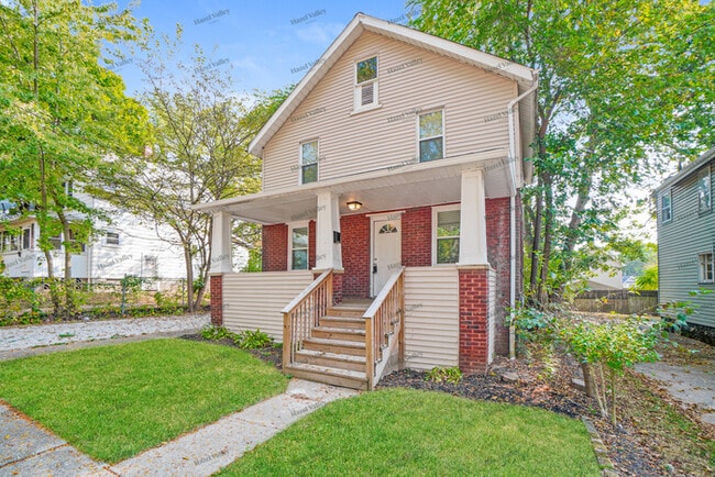 Photo - 2203 6th St SW