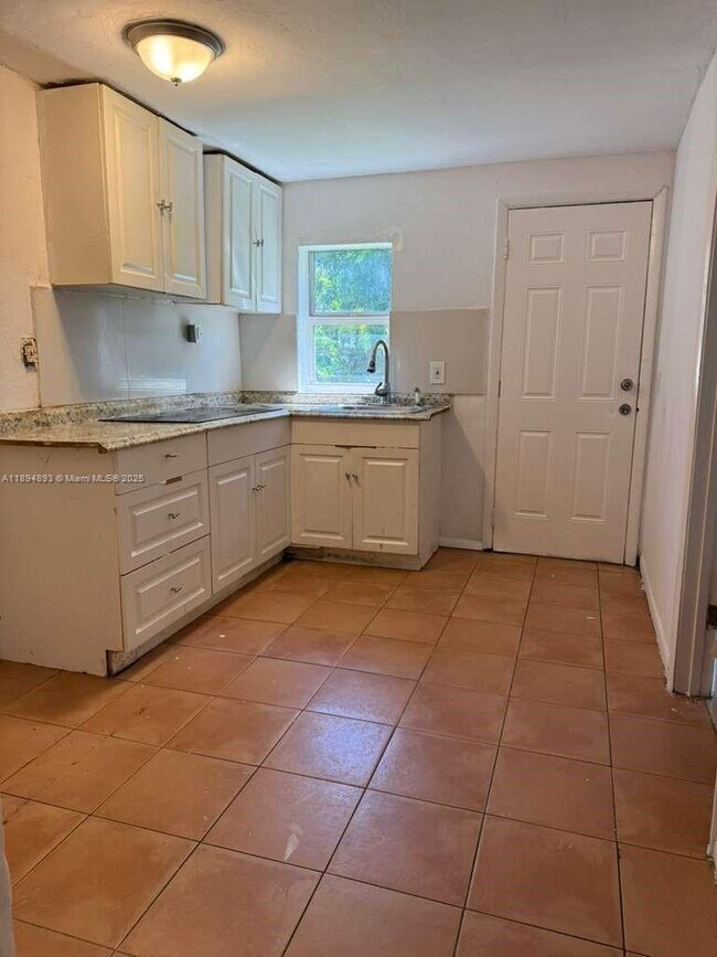 Photo - 1030 NW 106th St Unit 2W