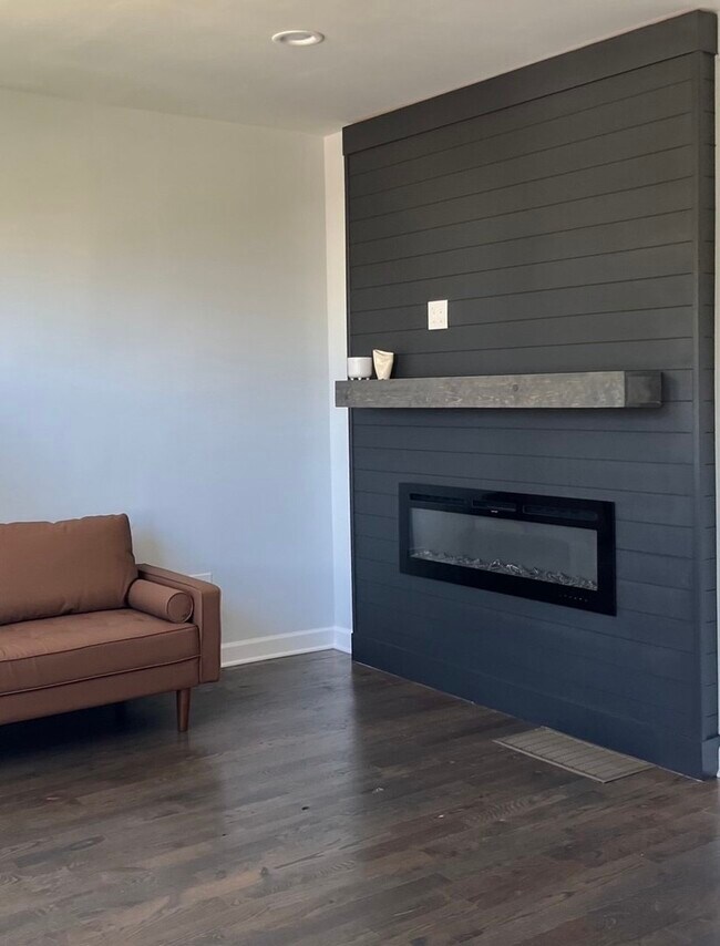 Photo - 5212 S Lorel Ave