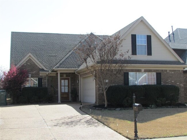 Building Photo - AVAILABLE NOW!!!Picture Perfect 4 BR/3 BA in Oliver's Glenn