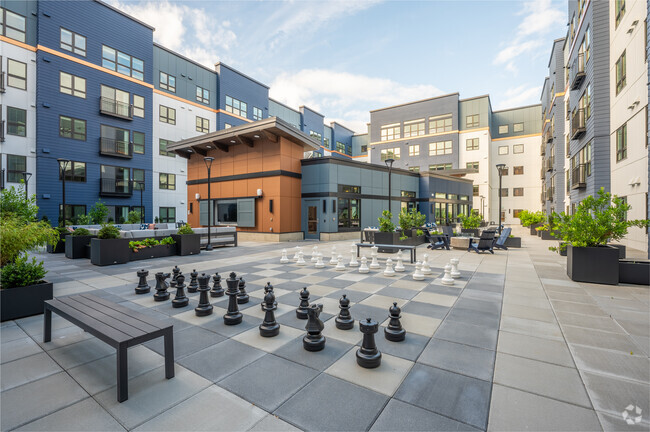 Building Photo - KINECT AT BURIEN Rental