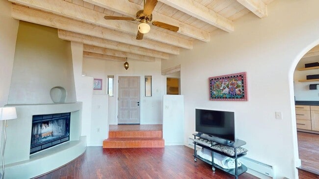 3 Raudo Rd