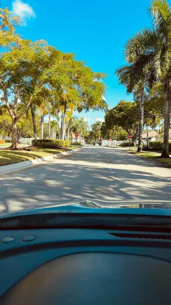 Photo - 4735 SW 14th St