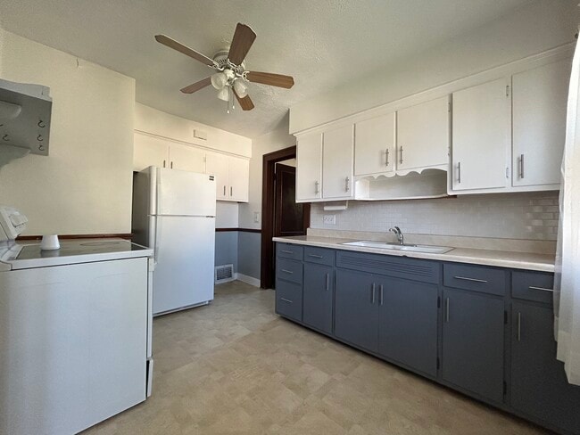 Photo - 4406 Gifford Ave Unit 2B