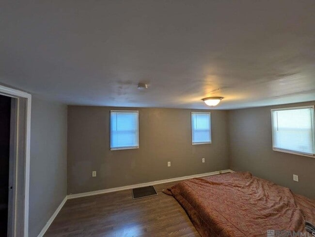 Photo - 5966 Clayton Dr