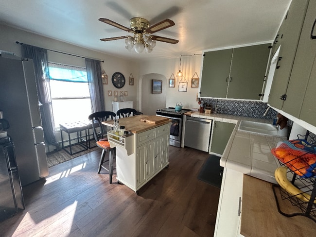 Photo - 601 S 11th St