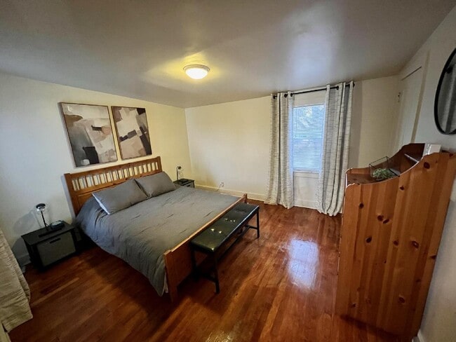 Building Photo - 522 S Main St Unit 4 Rental