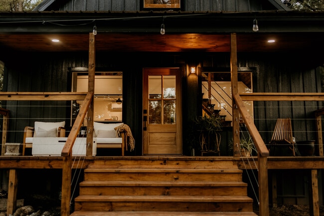 Building Photo - 5519 FM 2011