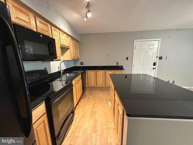 Photo - 3306 Wyndham Cir Unidad 229