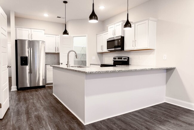 Photo - 208 Drayton Dr Unit B