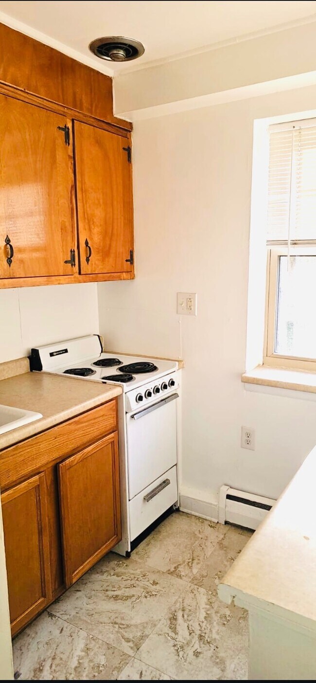 Photo - 124 Lucas Ave