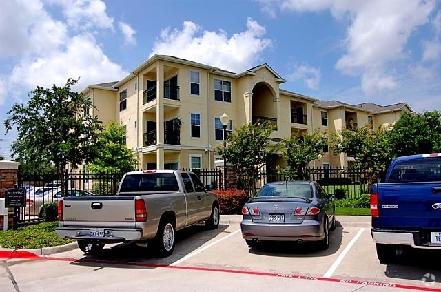 Building Photo - Gateway Park Apartments