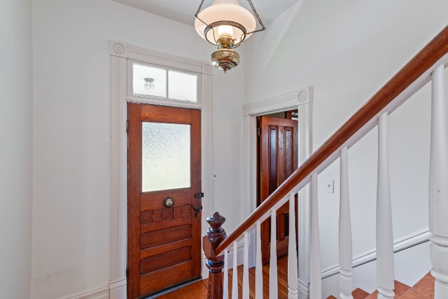 Photo - 1104 Madison St