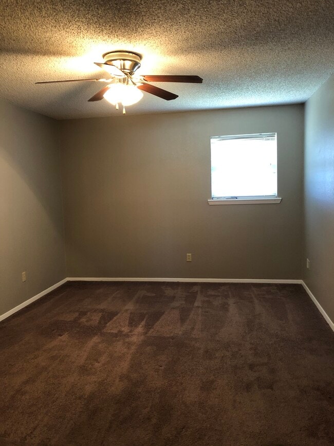 Photo - 508 Holly St