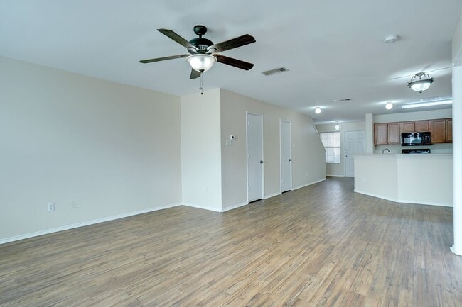 Photo - Spacious Duplex Townhome in Quiet Cul-de-Sac | Fresh Paint | 15-Month Lease