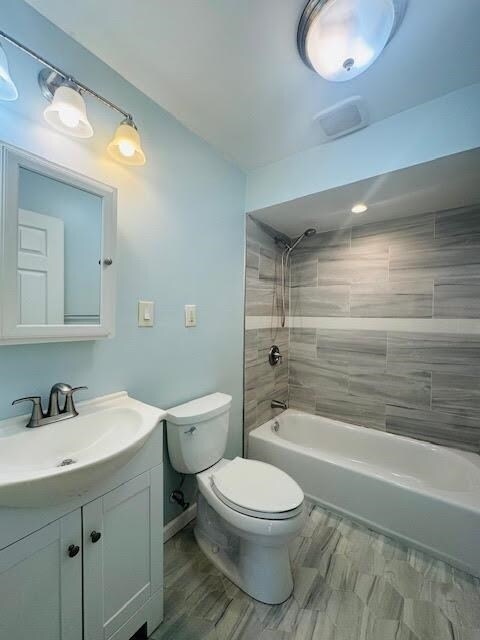 Photo - 57 W 5th St Unit 2
