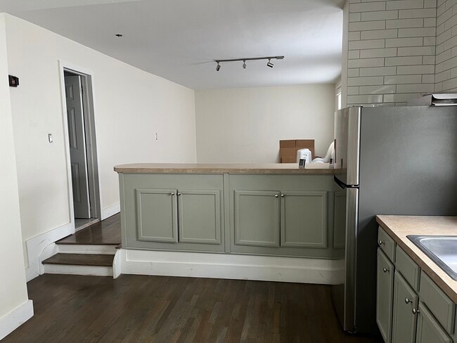 Building Photo - 963 Bard Ave Unit Bard Ave Rental