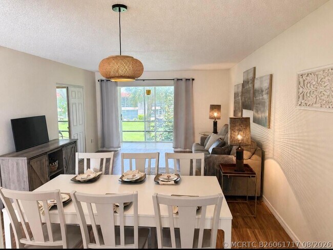 1965 SW Palm City Rd Unit 33g