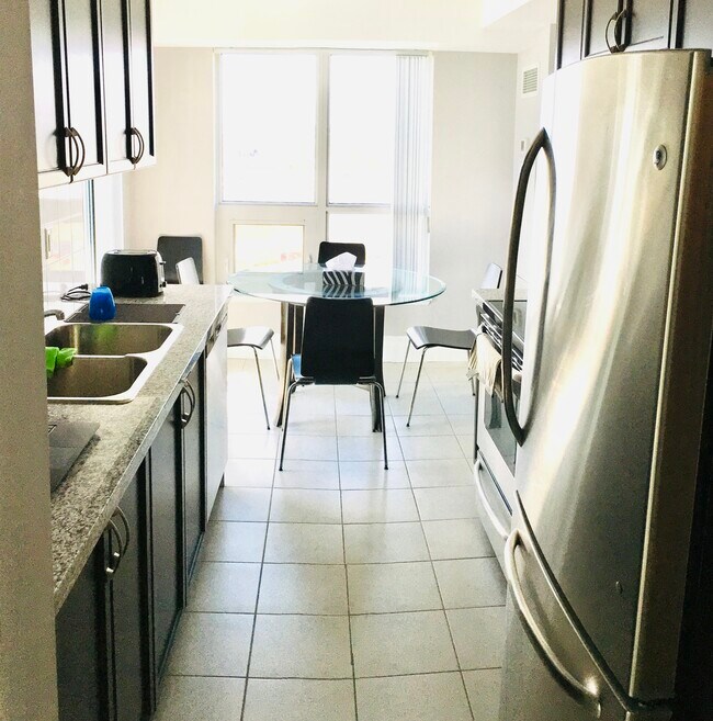 Photo - 4900 Glen Erin Dr Unit 1809