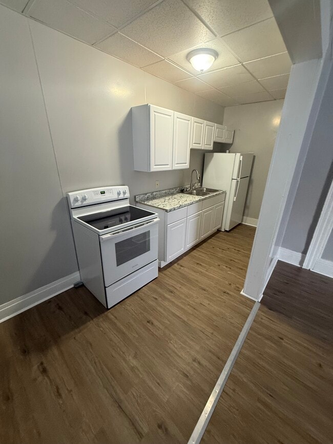 Photo - 1 Porter Ave Unit APT A lower