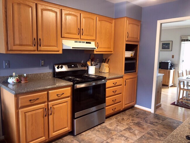 Photo - 8507 Woodside Ct