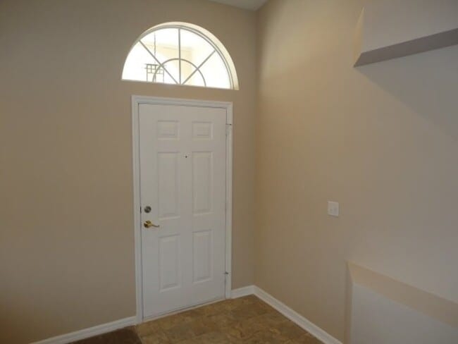 Photo - 2610 Vinedale Ave