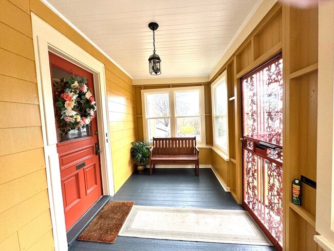 Photo - 22 Wakefield St Unit 2