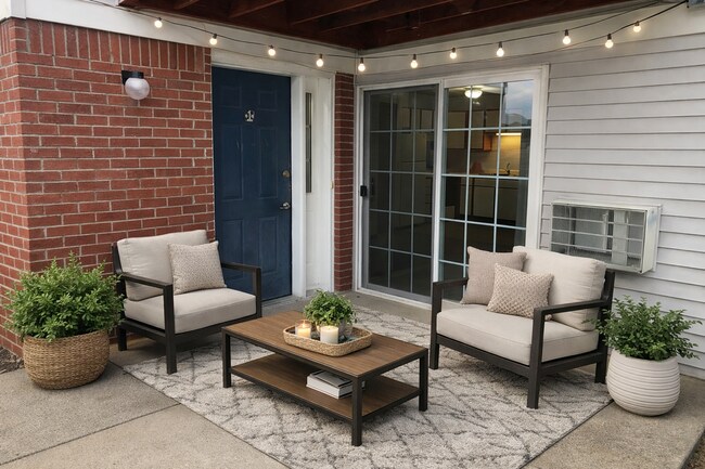 Photo - SIX weeks rent FREE! Unit Apt 5