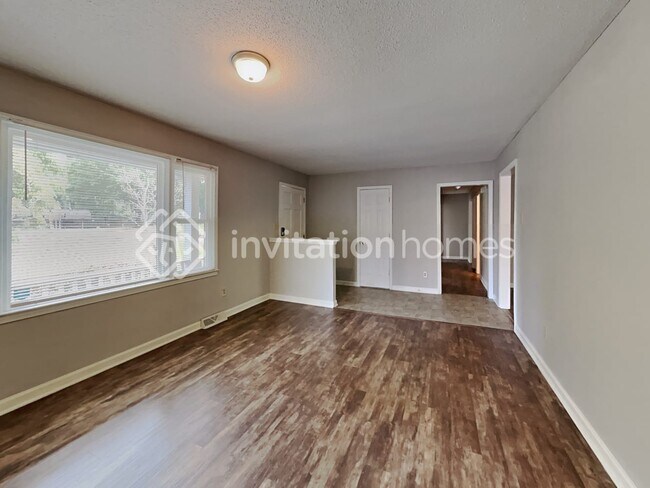 Photo - 345 Pine Valley Rd