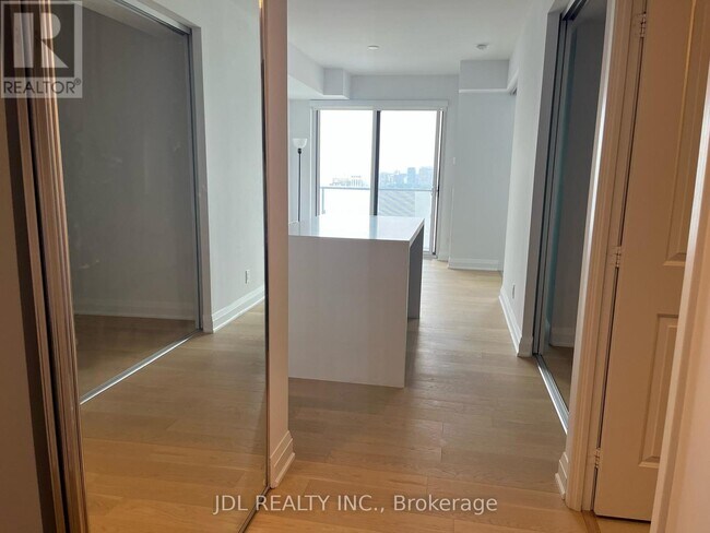 Photo - 1080 Bay St. Unit 3409