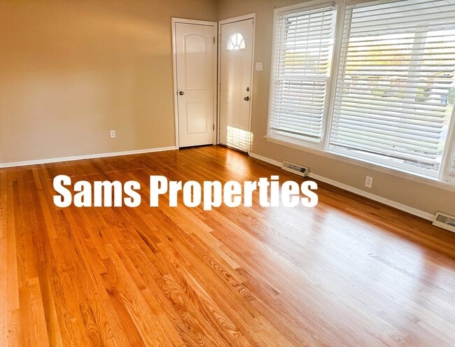 Photo - 2601 Fair Oaks Dr