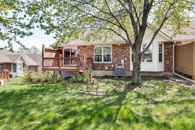 Photo - 2216 Berkshire Dr