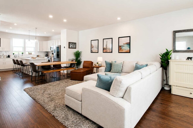 500 Creative Way Unit SI FL3-ID1051678P