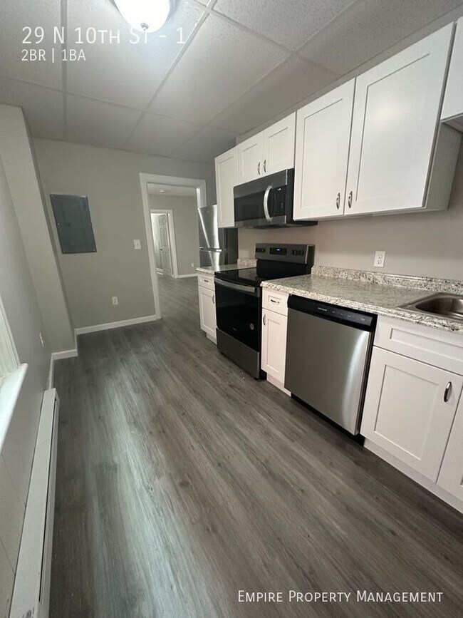 Available Now Brand New; 2 Bedroom Apartm... Unidad 1 Rental