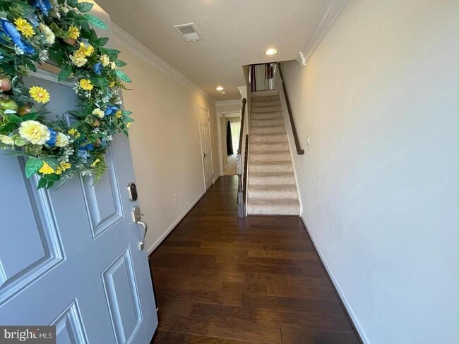 Photo - 706 Bunker Ln