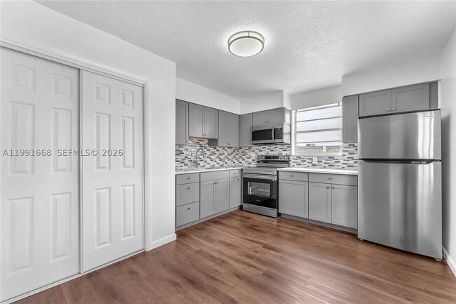 Photo - 3750 SW 59th Terrace Unit 3
