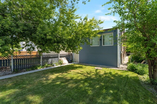 Photo - 1414 S 58th Ave