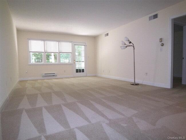 Photo - 180 Heritage Unit E