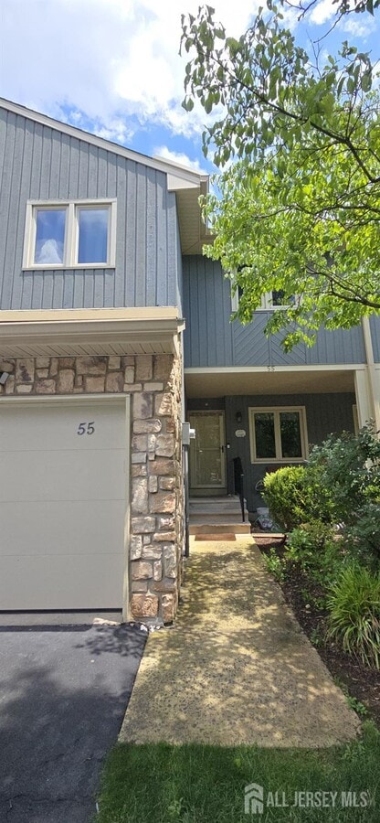 Photo - 55 Bond St Townhome