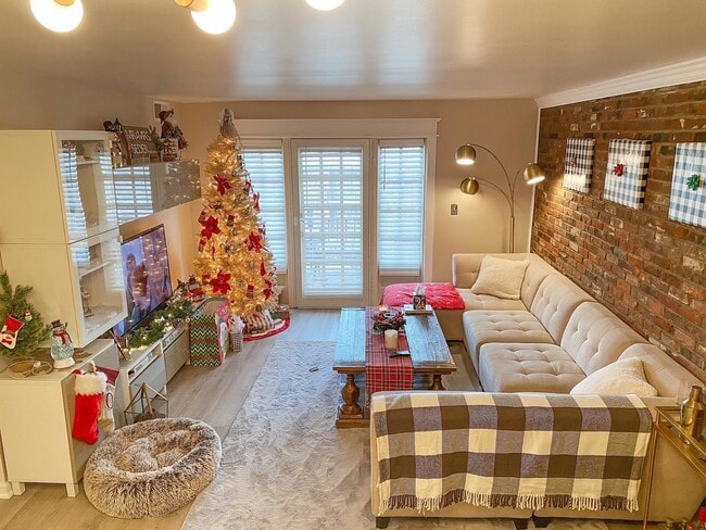 Photo - 1220 Chatham Park Dr Unit C