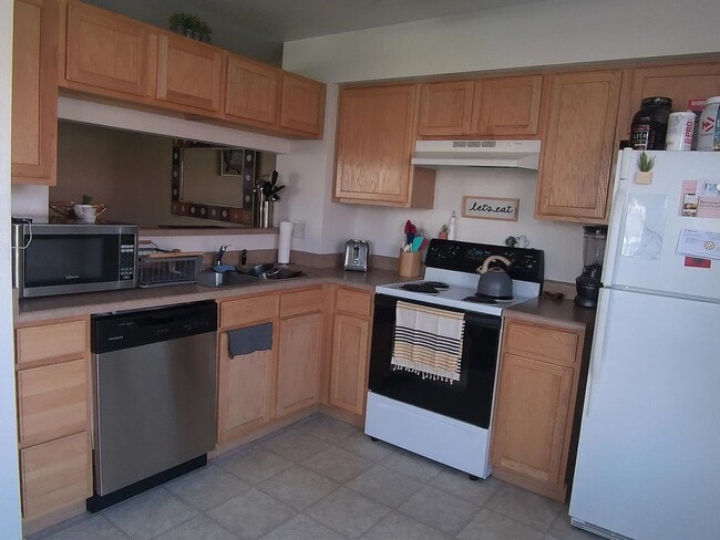 Photo - Charming Fort Collins Townhome with Private Patio, Vaulted Ceilings & Prime Location!